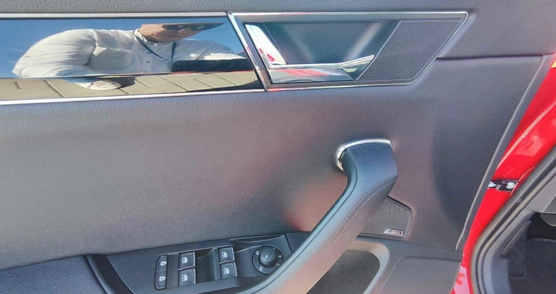 Skoda Superb cena 172900 przebieg: 15725, rok produkcji 2023 z Pogorzela małe 407